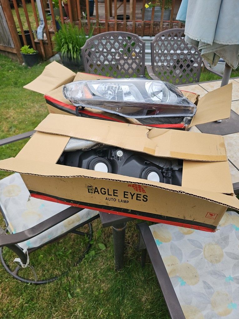 2006 Honda Civic Coupe Headlights