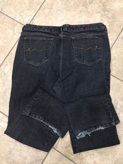 Women's jeans 10.00 each Levi's wrangler apt 9 Sonoma St. John's bay sizes 12-16