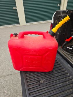 6 Gallon Gas Can