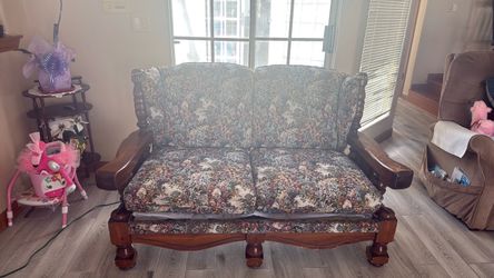 Vintage Floral Loveseat with Wood Frame