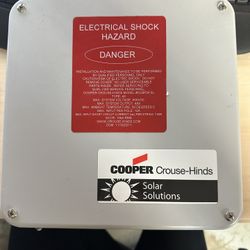 Crouse-Hinds Series CCBF04SL 600 VDC 4-String NEMA 4X Fiber Glass Solar Combiner Box