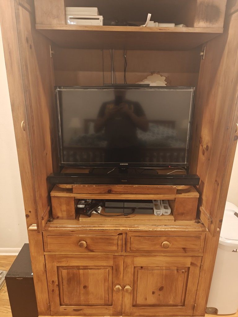 stand up Wood TV entertainment center