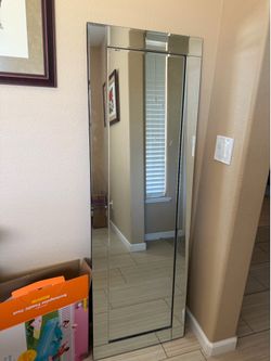 Full body mirror