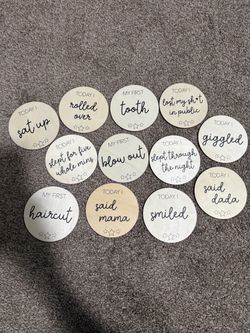 Wooden Baby Milestone Discs Set