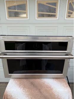 Wall oven 5 in 1 NEW monogram brand