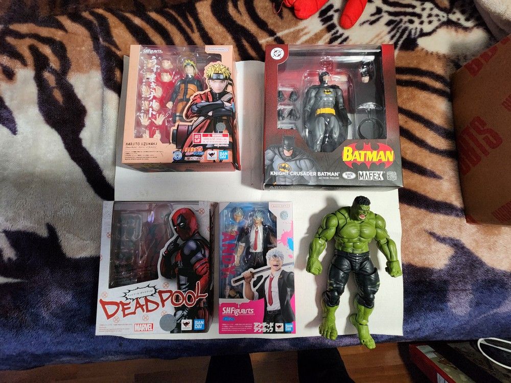 Mafex And SH Figuarts Lot