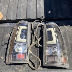 99-07 Chevy/Gmc Tail Lights