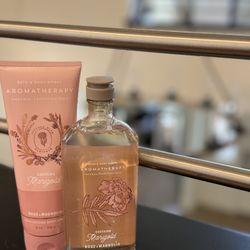 BATH & BODY WORKS Marigold aromatherapy body set