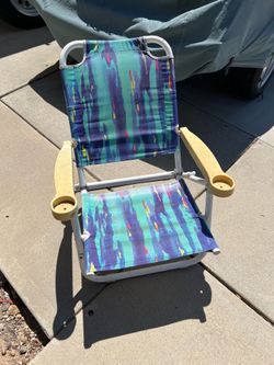 2 Beach Chairs - Free