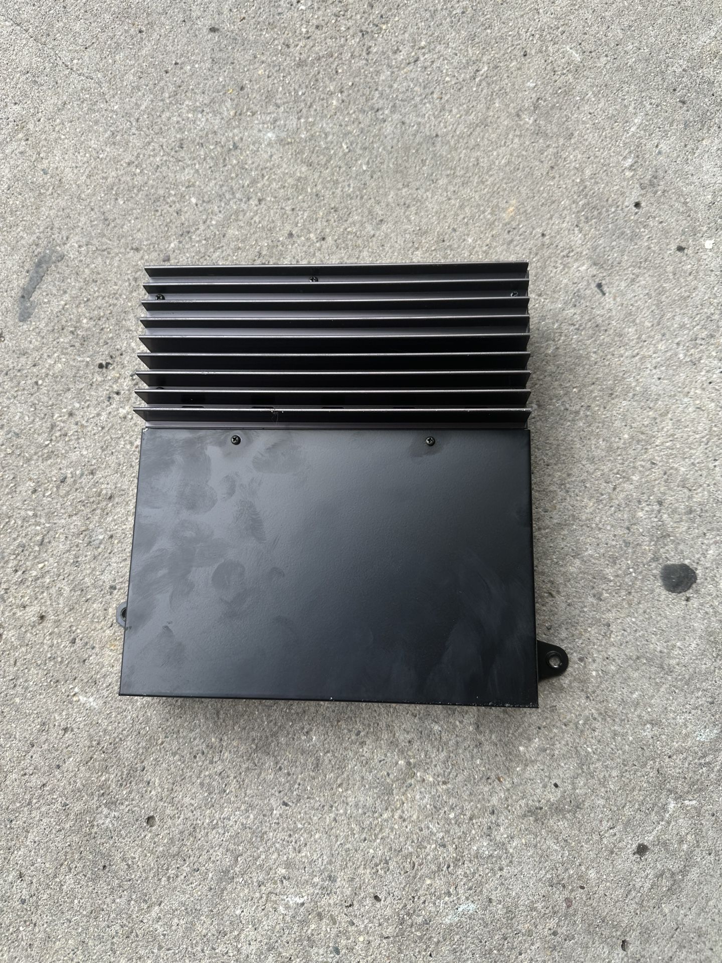 BMW E36 Alpine OEM Amplifier