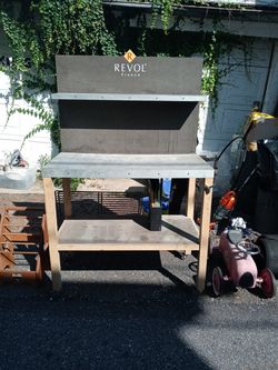 Work bench