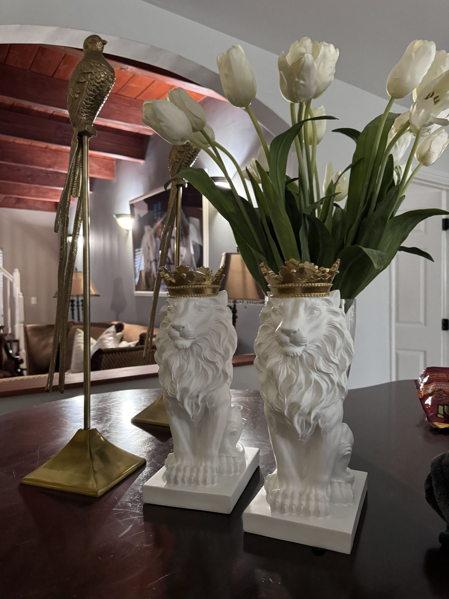 Two White And Gold Beautiful Lion Decor