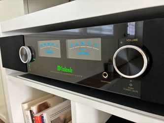McIntosh RS250 Wireless Loudspeaker System