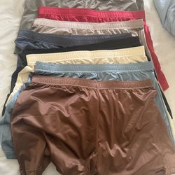 BRAND NEW men’s luxury briefs, soft smooth and cool, size M-L