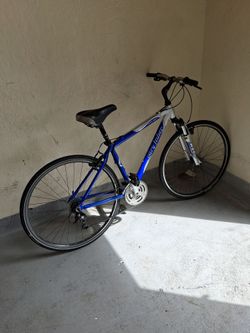 Gary Fisher Hybrid Bike Blue