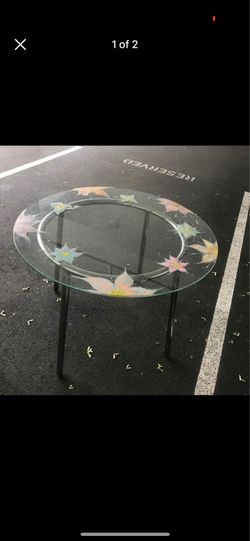 glass round dining table