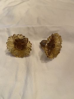 Vintage Curtain Holder Set 