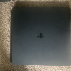 PS4 Slim