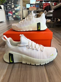 Women's Nike Free Metcon 6 Training Shoes - White Barely Green - Size 6.5