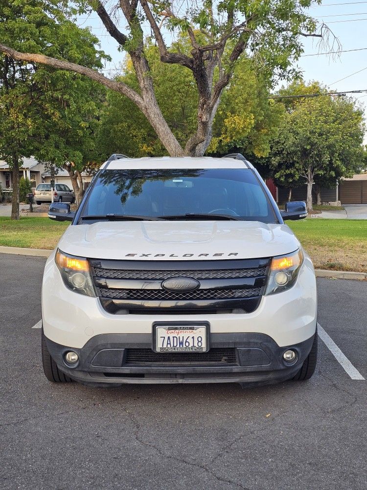 2013 Ford Explorer