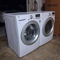 LG Electric Washer And Dryer 