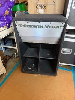 Crewing Vegas 18”
