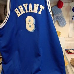 Los Angeles Kobe Bryant #8 jersey