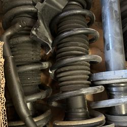 Q50 Shocks And Struts 