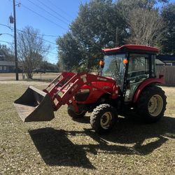 2017 Branson 4720CH Tractor W Loader 