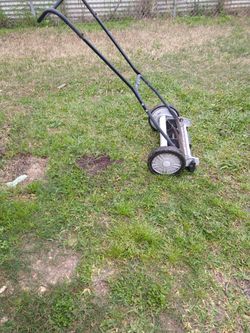 Lawn Mouer