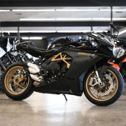 2021 MV AGUSTA SUPERVELOCE 