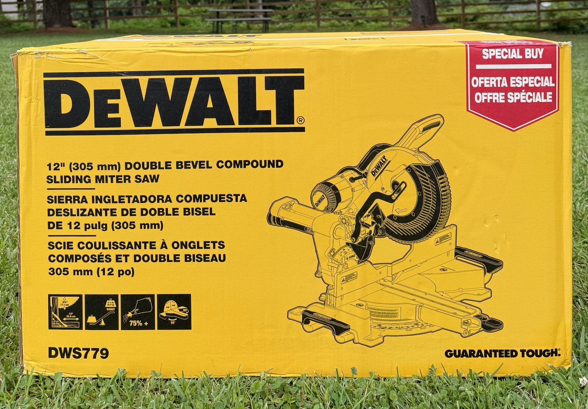 DeWalt 12” Double Bevel Compound Sliding Miter Saw