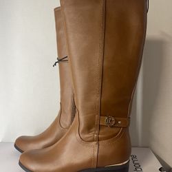Liz Claiborne Womens Boots 10M