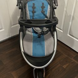Jogging Stroller With Weather Shield
