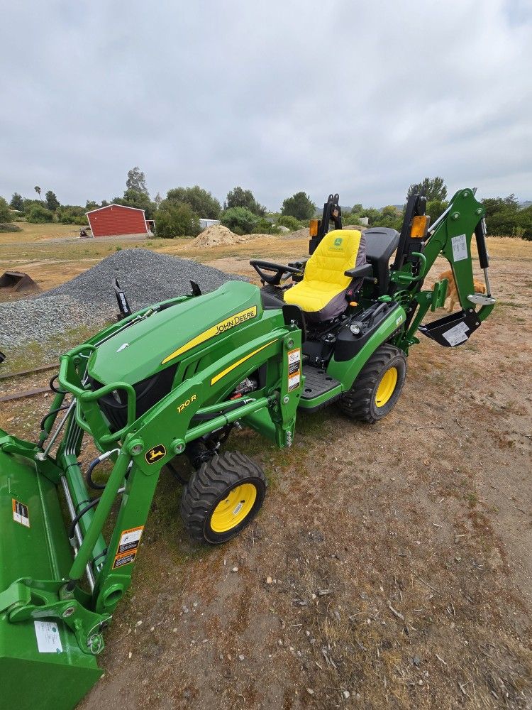 2021 John Deere 1025R For Sale W/ Attachments