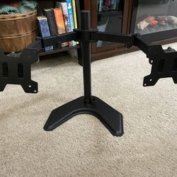 Dual Monitor Mount