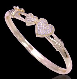 Gold Oro Laminado Paris Twin Heart Zirconia Bangle