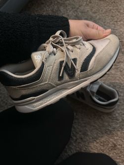 New balance black and tan shoes