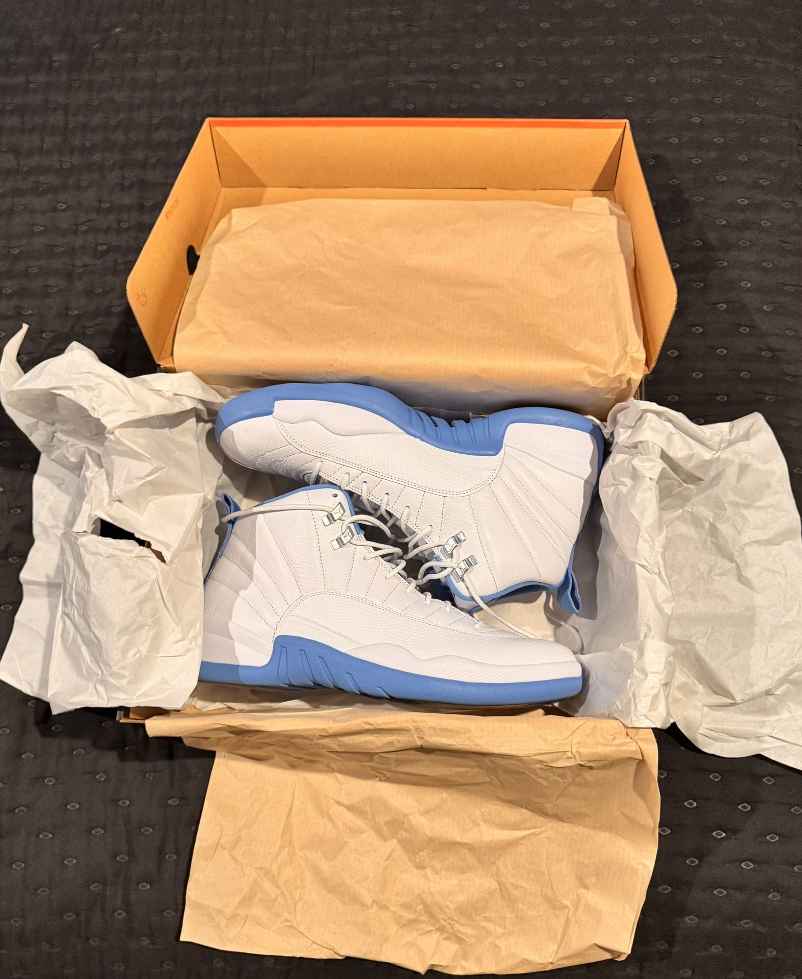 Jordan 12 Retro University Blue
