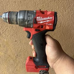 Milwaukee M18 Fuel Hammer Drill 