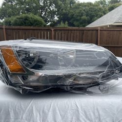 Headlight For Jetta 2012-2018 Brand New Right Side