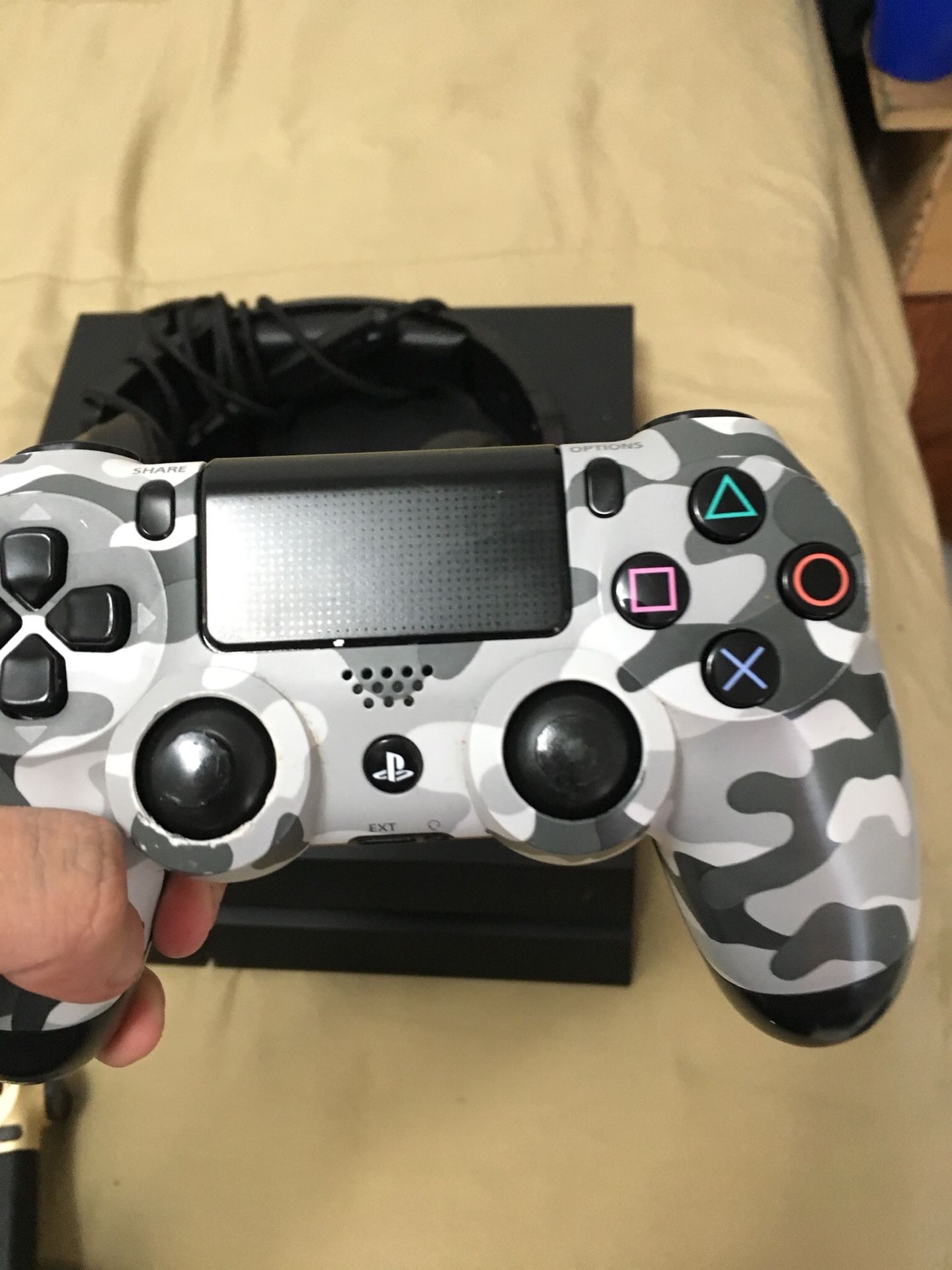 PS4