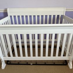 Solid Wood Adjustable Baby Crib