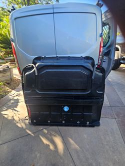 Cargo van divider