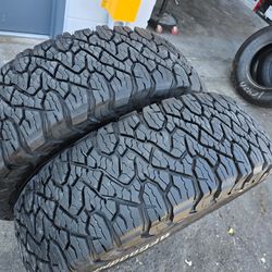 only 2 used tires Lt265 70r17 Bfgoodrich K03 may be 75%tread on $280.00 both