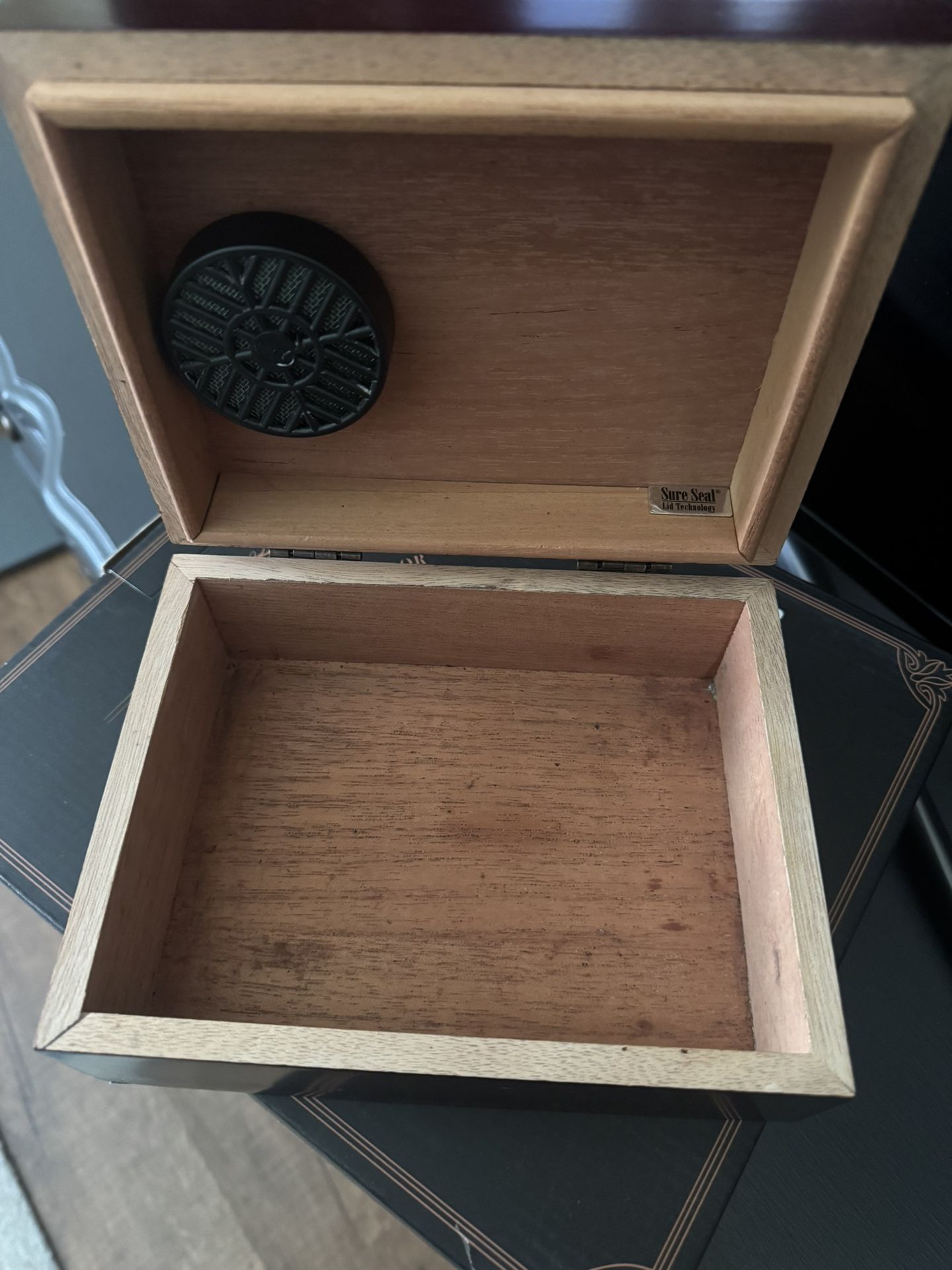 Humidor