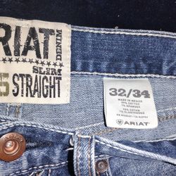 Men's Ariat $50 And Cinch$30 Jeans 