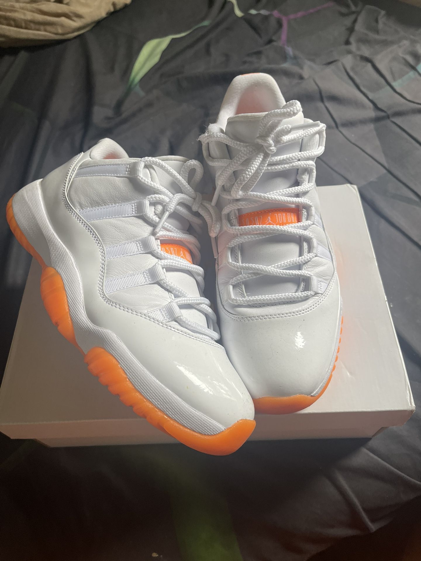 Air Jordan 11 Low Citrus Size 11.5 WMNS (Size 10 Men’s)