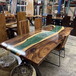 Green River Resin Dining Table w Metal Legs 