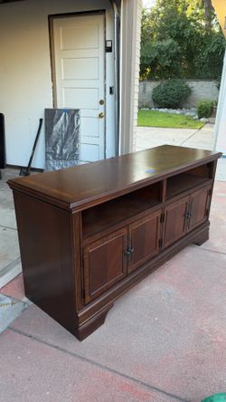 Credenza